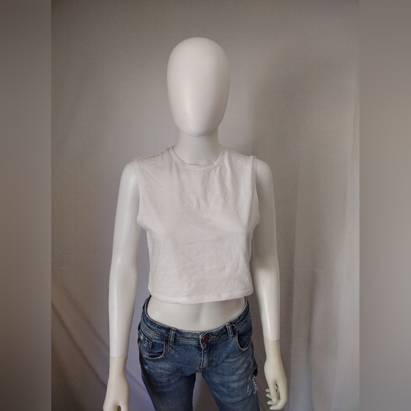 Zara Crop Top - Picture 6 of 8